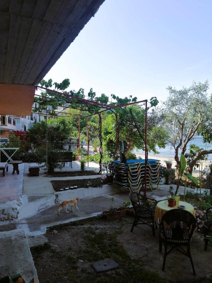 Vassia'S Beach Houses ベニテス エクステリア 写真